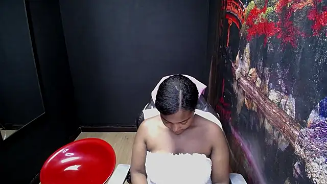 Candykss online show from 04/28/26, 02:27