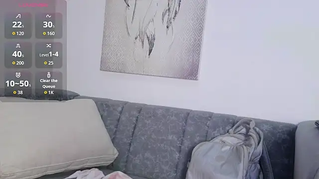 Snapshot of queen_adhara chatting on 04/15/26, 12:12 queen adhara online show from 04/15/26, 12:12