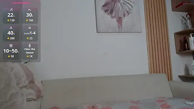 queen adhara online show from 07/11/26, 12:41