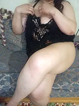 Snapshot of Capitana_sexyy chatting on 04/20/26, 06:31 Capitana sexyy online show from 04/20/26, 06:31