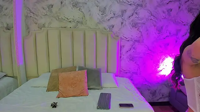 Snapshot of Tamara_Ferrer chatting on 03/31/26, 11:21 Tamara Ferrer online show from 03/31/26, 11:21