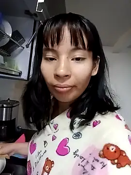 Snapshot of Ameliiiee chatting on 04/03/26, 08:29 Ameliiiee online show from 04/03/26, 08:29