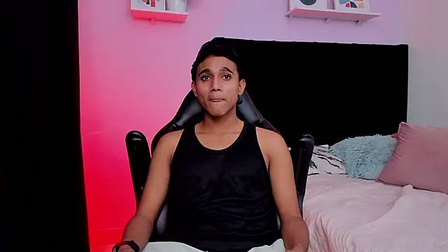 Snapshot of Morgan_Bladee chatting on 03/25/26, 05:02 Morgan Bladee online show from 03/25/26, 05:02