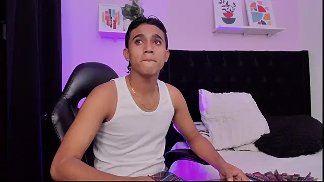 Snapshot of Morgan_Bladee chatting on 04/03/26, 04:54 Morgan Bladee online show from 04/03/26, 04:54