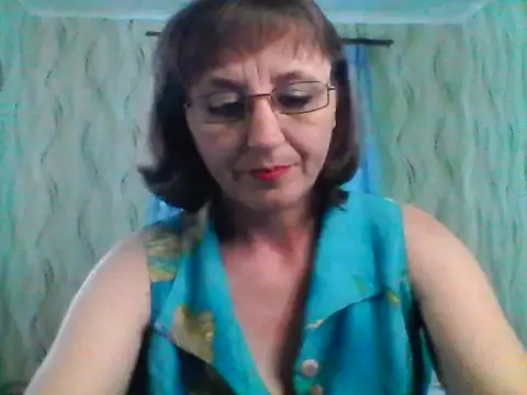 Snapshot of Alisaprice077 chatting on 04/16/26, 11:55 Alisaprice077 online show from 04/16/26, 11:55