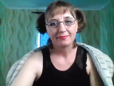 Snapshot of Alisaprice077 chatting on 04/23/26, 12:51 Alisaprice077 online show from 04/23/26, 12:51
