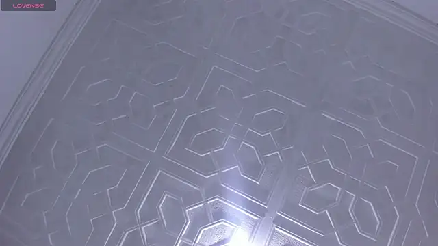 Snapshot of EmaGw7 chatting on 04/13/26, 11:10 EmaGw7 online show from 04/13/26, 11:10