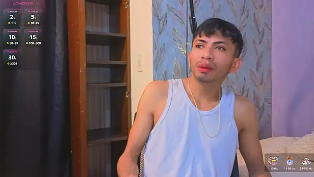 Snapshot of Luchoplayboy chatting on 04/18/26, 12:31 Luchoplayboy online show from 04/18/26, 12:31