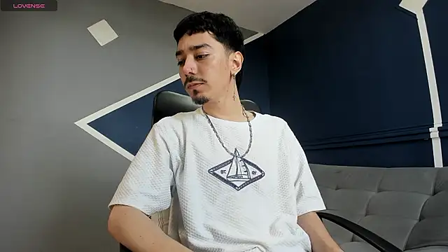 Snapshot of finn_jackson chatting on 03/13/26, 07:31 finn jackson online show from 03/13/26, 07:31