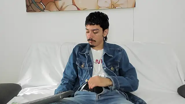 Snapshot of finn_jackson chatting on 04/15/26, 07:58 finn jackson online show from 04/15/26, 07:58