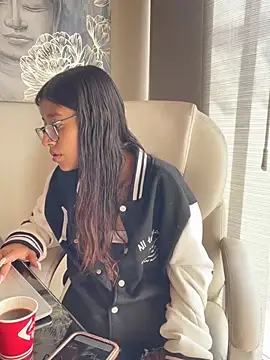 Snapshot of chanell_pinkk chatting on 03/13/26, 01:29 chanell pinkk online show from 03/13/26, 01:29