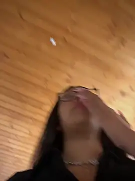 Snapshot of chanell_pinkk chatting on 03/24/26, 01:05 chanell pinkk online show from 03/24/26, 01:05