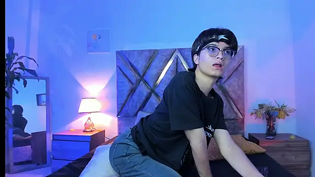 Snapshot of Kai_blaz chatting on 03/29/26, 08:09 Kai blaz online show from 03/29/26, 08:09