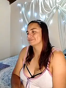 Snapshot of BettyBoo_w chatting on 03/11/26, 11:38 BettyBoo w online show from 03/11/26, 11:38