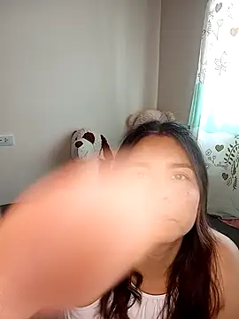 Snapshot of BettyBoo_w chatting on 04/08/26, 12:27 BettyBoo w online show from 04/08/26, 12:27