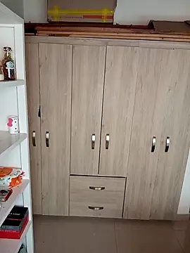 Snapshot of BettyBoo_w chatting on 04/19/26, 01:21 BettyBoo w online show from 04/19/26, 01:21