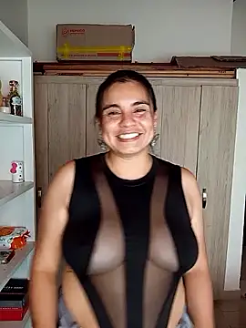 Snapshot of BettyBoo_w chatting on 04/19/26, 06:10 BettyBoo w online show from 04/19/26, 06:10