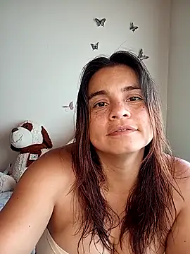 Snapshot of BettyBoo_w chatting on 04/29/26, 05:30 BettyBoo w online show from 04/29/26, 05:30