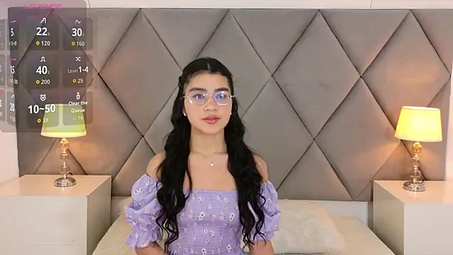 Snapshot of OliviaDiaz chatting on 04/09/26, 08:25 OliviaDiaz online show from 04/09/26, 08:25