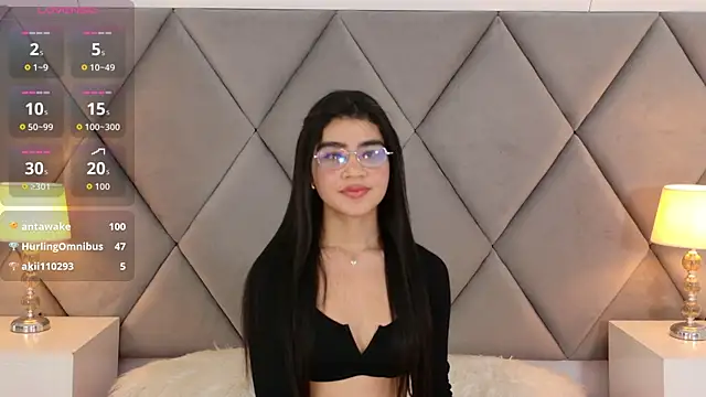 Snapshot of OliviaDiaz chatting on 04/16/26, 09:39 OliviaDiaz online show from 04/16/26, 09:39