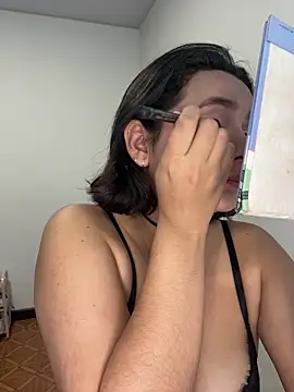 Snapshot of kaet_ chatting on 04/11/26, 12:42 kaet online show from 04/11/26, 12:42