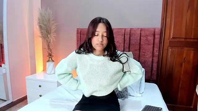 Snapshot of FreyaCameron chatting on 03/15/26, 02:34 FreyaCameron online show from 03/15/26, 02:34