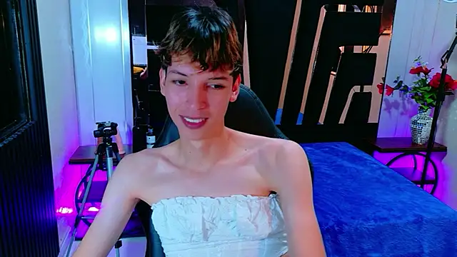 Snapshot of Stefany_PiInk chatting on 04/08/26, 12:16 Stefany PiInk online show from 04/08/26, 12:16