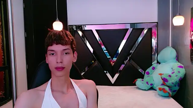 Snapshot of Stefany_PiInk chatting on 04/22/26, 08:32 Stefany PiInk online show from 04/22/26, 08:32
