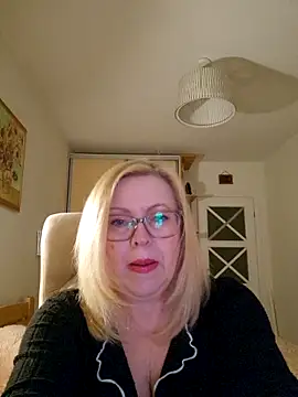 JanieLight53 online show from 03/26/26, 09:20