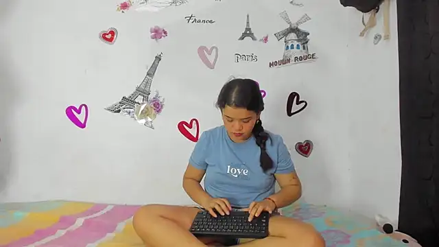 Snapshot of Katty-Rouse chatting on 03/26/26, 09:53 Katty-Rouse online show from 03/26/26, 09:53