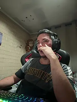 Snapshot of Cr1sXPorn chatting on 03/14/26, 04:51 Cr1sXPorn online show from 03/14/26, 04:51