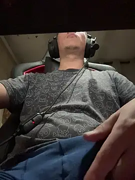 Snapshot of Cr1sXPorn chatting on 03/26/26, 01:33 Cr1sXPorn online show from 03/26/26, 01:33