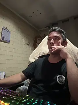 Snapshot of Cr1sXPorn chatting on 03/30/26, 12:33 Cr1sXPorn online show from 03/30/26, 12:33