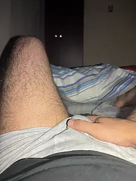 Snapshot of Cr1sXPorn chatting on 04/18/26, 07:01 Cr1sXPorn online show from 04/18/26, 07:01