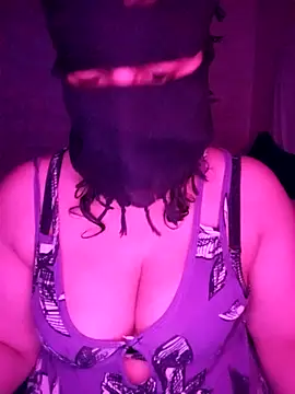 Snapshot of karamil69sxx chatting on 03/14/26, 10:04 karamil69sxx online show from 03/14/26, 10:04