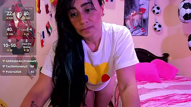 sara florez12 online show from 06/27/26, 12:22