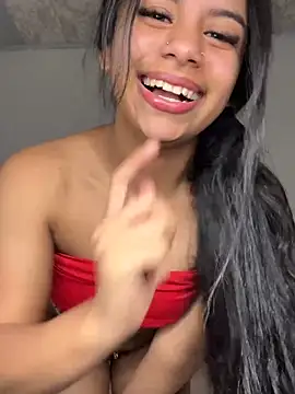 Snapshot of Jarilin-Mia chatting on 04/17/26, 03:09 Jarilin-Mia online show from 04/17/26, 03:09