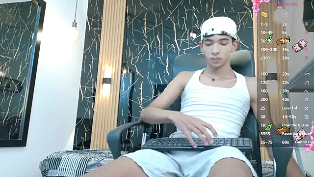 Snapshot of ValeriHot_1 chatting on 06/25/26, 03:06 ValeriHot 1 online show from 06/25/26, 03:06
