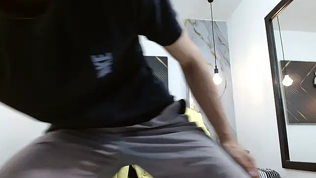 Snapshot of KingOfTemptation chatting on 03/21/26, 03:33 KingOfTemptation online show from 03/21/26, 03:33