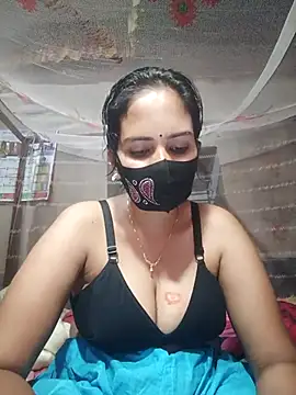 Snapshot of annu-777 chatting on 03/29/26, 11:43 annu-777 online show from 03/29/26, 11:43