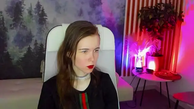 Snapshot of AriaGracen chatting on 03/24/26, 08:30 AriaGracen online show from 03/24/26, 08:30