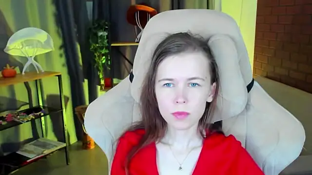 Snapshot of AriaGracen chatting on 03/25/26, 08:20 AriaGracen online show from 03/25/26, 08:20