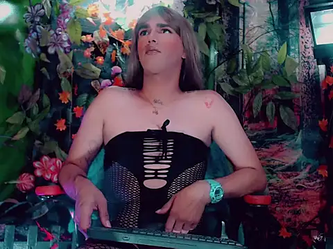 Snapshot of bianca_dream_ chatting on 04/08/26, 07:36 bianca dream online show from 04/08/26, 07:36