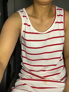 Snapshot of -Lilyn- chatting on 03/31/26, 06:19 -Lilyn- online show from 03/31/26, 06:19