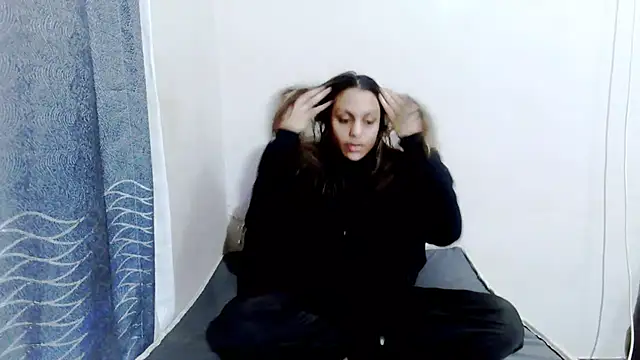 Snapshot of Luscious_Lexy chatting on 05/31/26, 05:15 Luscious Lexy online show from 05/31/26, 05:15