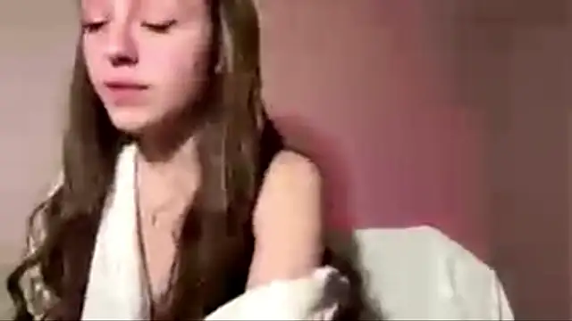 Snapshot of Sweet_Pussy_Girl chatting on 03/17/26, 07:33 Sweet Pussy Girl online show from 03/17/26, 07:33