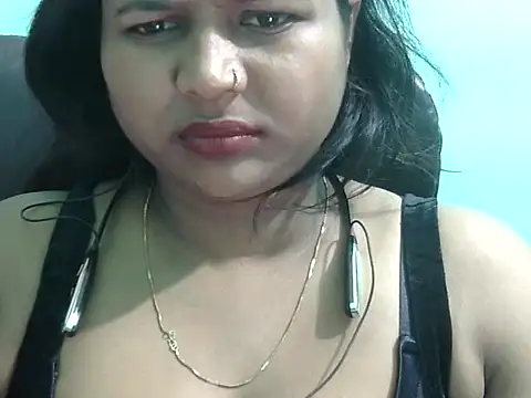 Snapshot of Rashmi_hotgirl chatting on 03/28/26, 06:18 Rashmi hotgirl online show from 03/28/26, 06:18