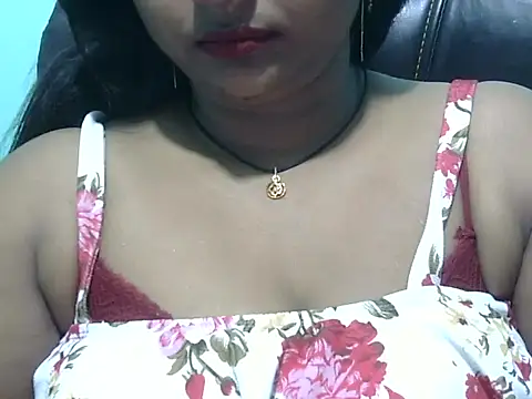 Snapshot of Rashmi_hotgirl chatting on 04/24/26, 07:16 Rashmi hotgirl online show from 04/24/26, 07:16