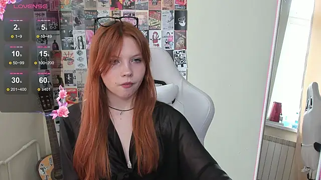 Snapshot of Ember_Vexen chatting on 04/06/26, 07:09 Ember Vexen online show from 04/06/26, 07:09