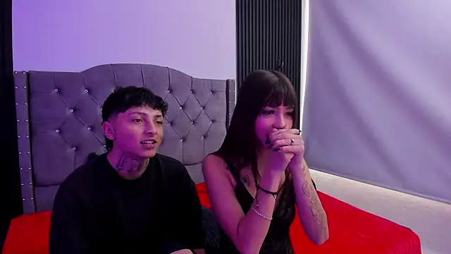 Snapshot of Sky_n_Zayn chatting on 03/20/26, 12:10 Sky n Zayn online show from 03/20/26, 12:10